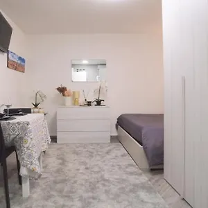  Bed & Breakfast Triumvirato Italy