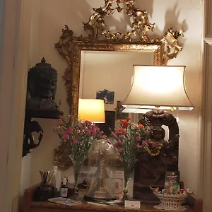 3* Bed & Breakfast Crociferi