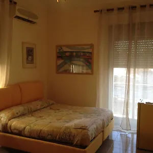 https://bb-bordighiera.catania-hotels.net