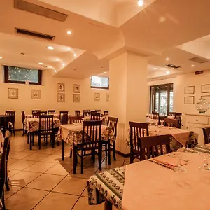 https://hotel-ristorante-bertolini.it-tuscanyhotel.com
