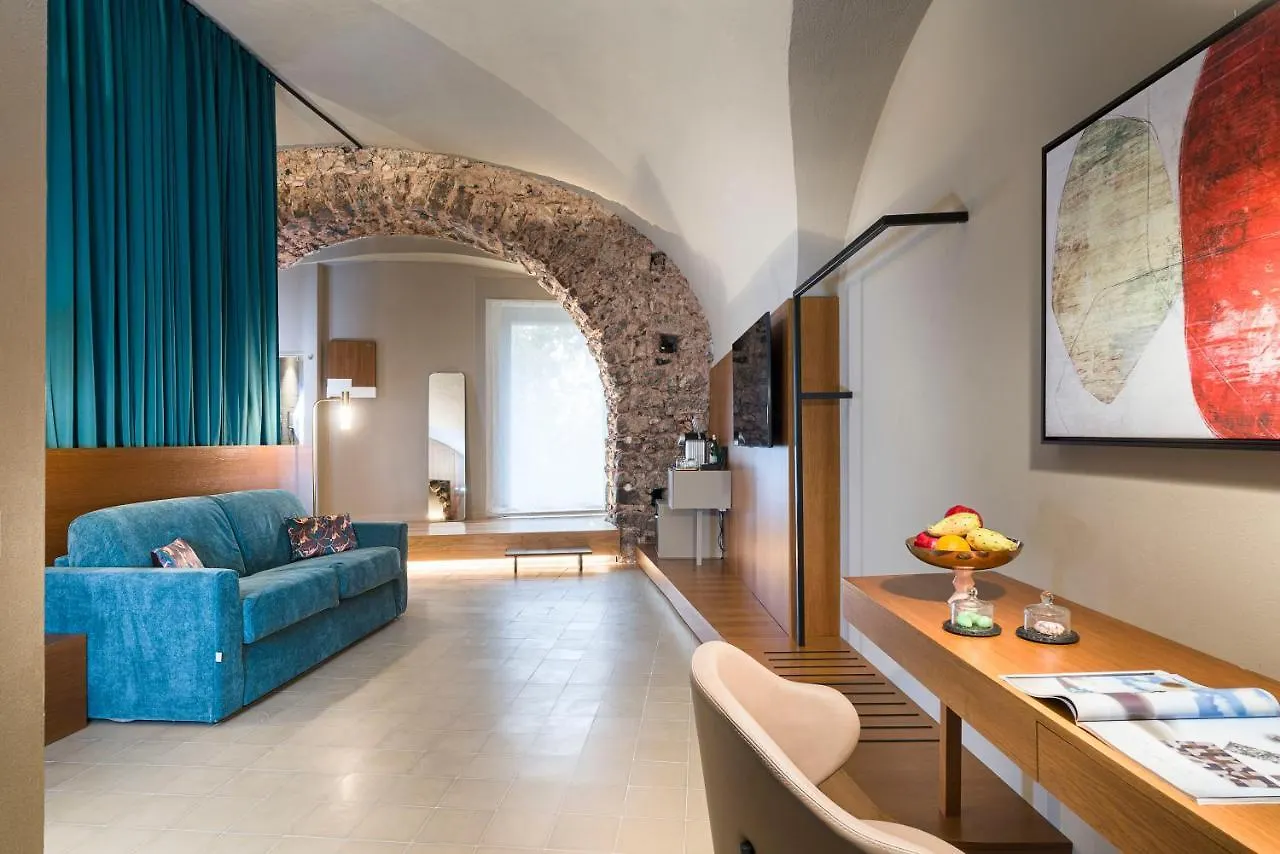 Bastio Private Suites Catania Hotel